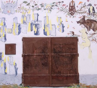 Fasáda neznámej budovy v Hontianskych Trsťanoch